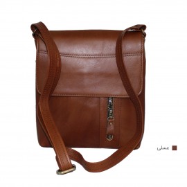 ارسال رایگان-کیف اسپورت چرم طبیعی دوشی عسلی مدل Jeep