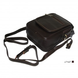 ارسال رایگان-کیف اسپورت چرم طبیعی دوشی قهوه ای مدل سه مغزی