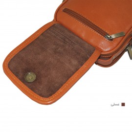 ارسال رایگان-کیف اسپورت چرم طبیعی دوشی عسلی مدل سه مغزی