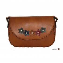 ارسال رایگان-کیف دوشی چرم طبیعی عسلی مدل ملیکا 