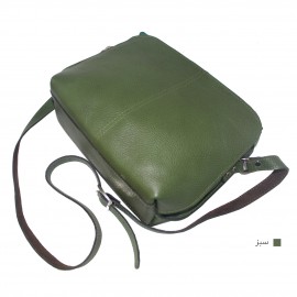 ارسال رایگان-کیف زنانه دوشی جلو دوخت مدل پریا چرم طبیعی سبز 