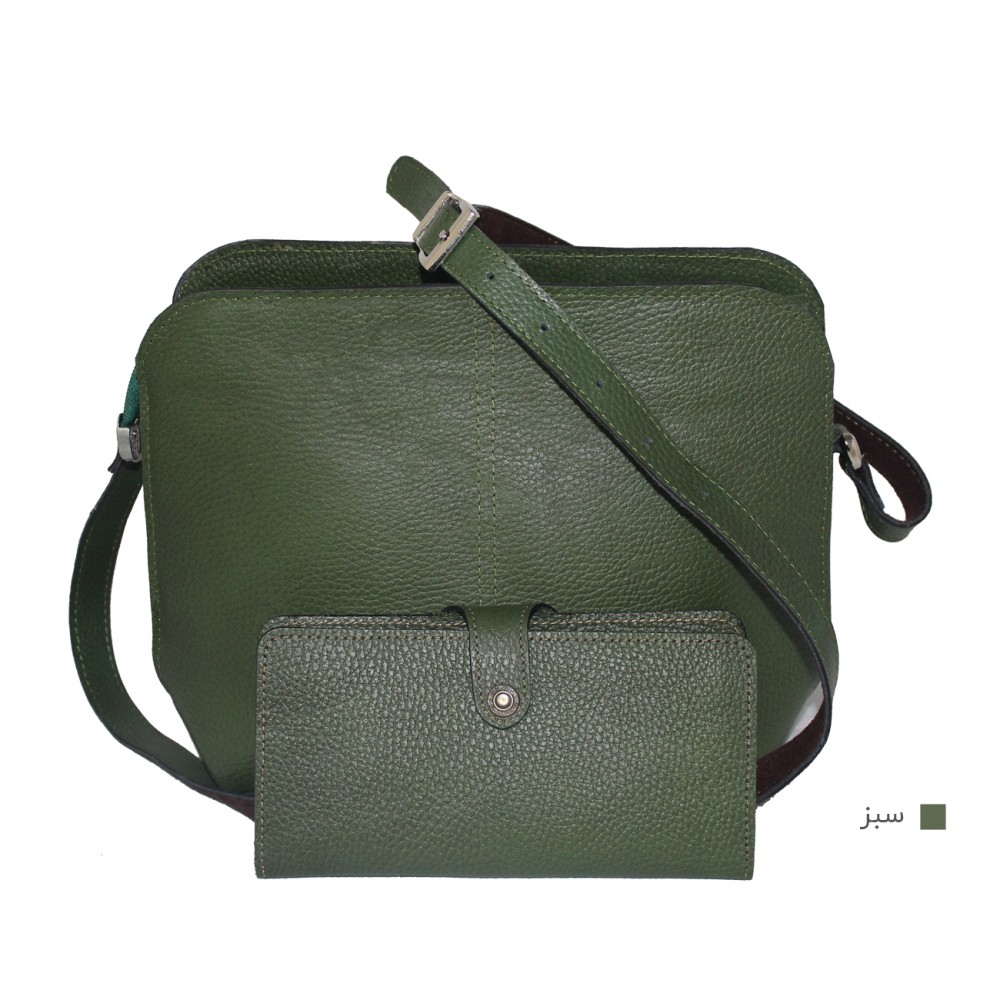 ارسال رایگان-کیف زنانه دوشی جلو دوخت مدل پریا چرم طبیعی سبز  همراه با کیف پول 