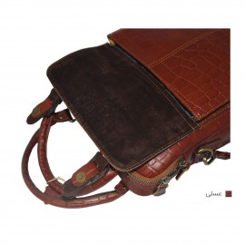 ارسال رایگان-کیف اسپورت چرم طبیعی دوشی و دستی عسلی مدل کوروش 