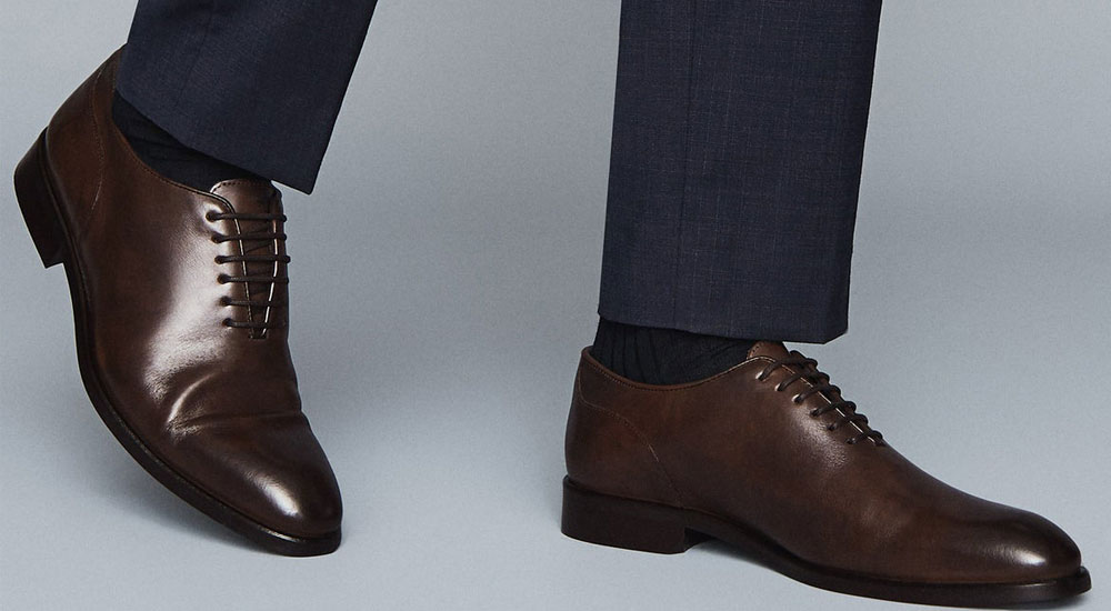 آیا کفش چرم جا باز می کند ؟